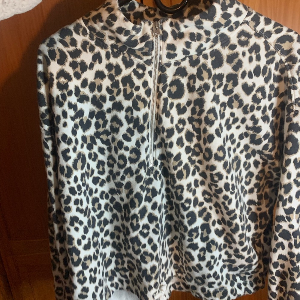 M Cheetah Print Sweater